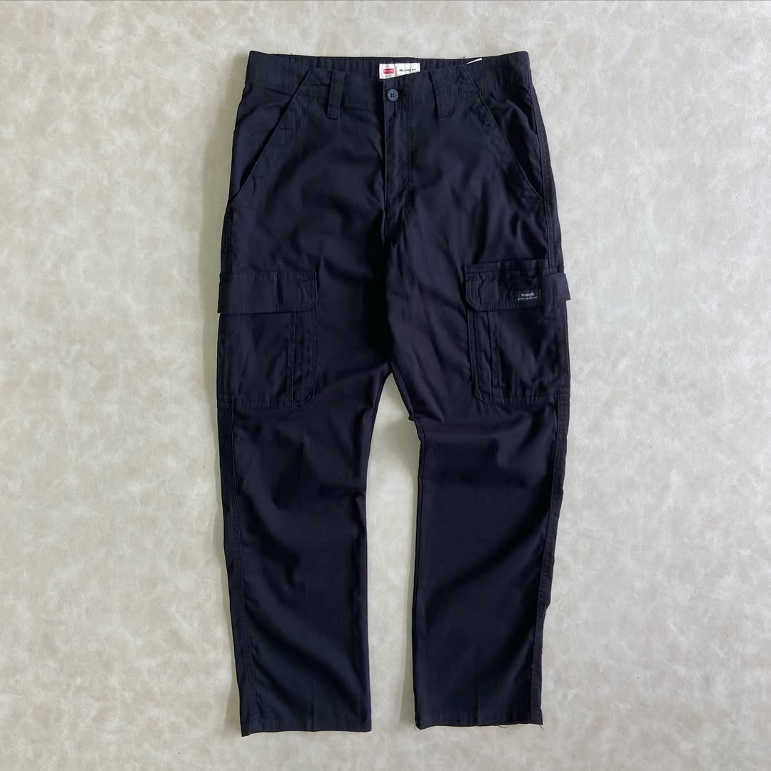 WRANGLER® MEN’S FIVE STAR PREMIUM RELAXED FIT FLEX CARGO PANT