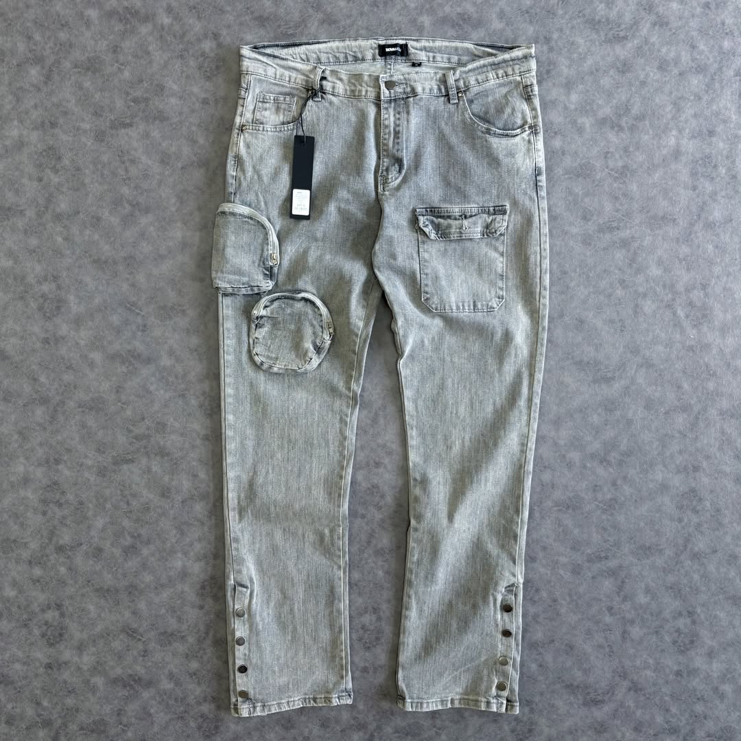 3D Pocket Slim Convertible Snap Flare Jeans