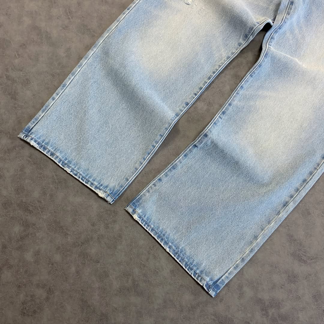 Classic Straight Fit Jeans