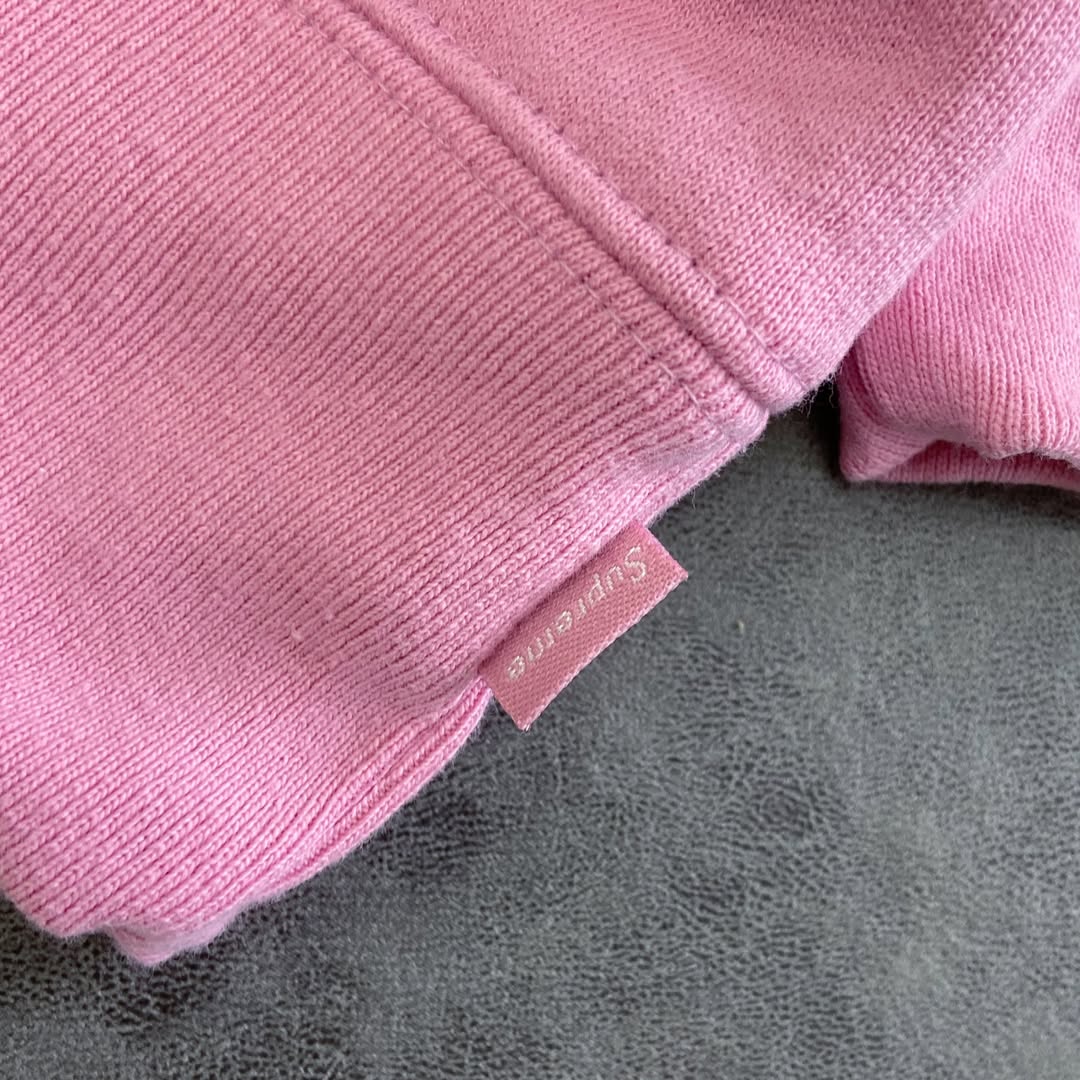 Supreme Small Box Crewneck (FW25)