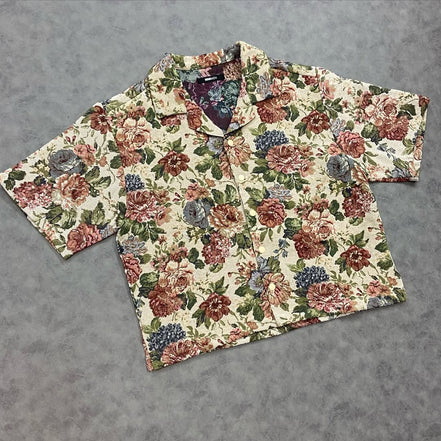 Flowers Blooming Cropped Tapestry Short Sleeve