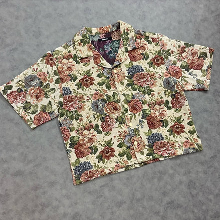 Flowers Blooming Cropped Tapestry Short Sleeve