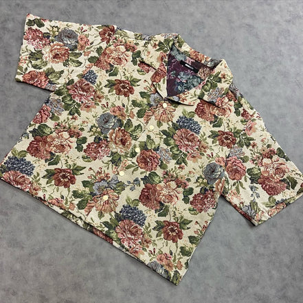 Flowers Blooming Cropped Tapestry Short Sleeve