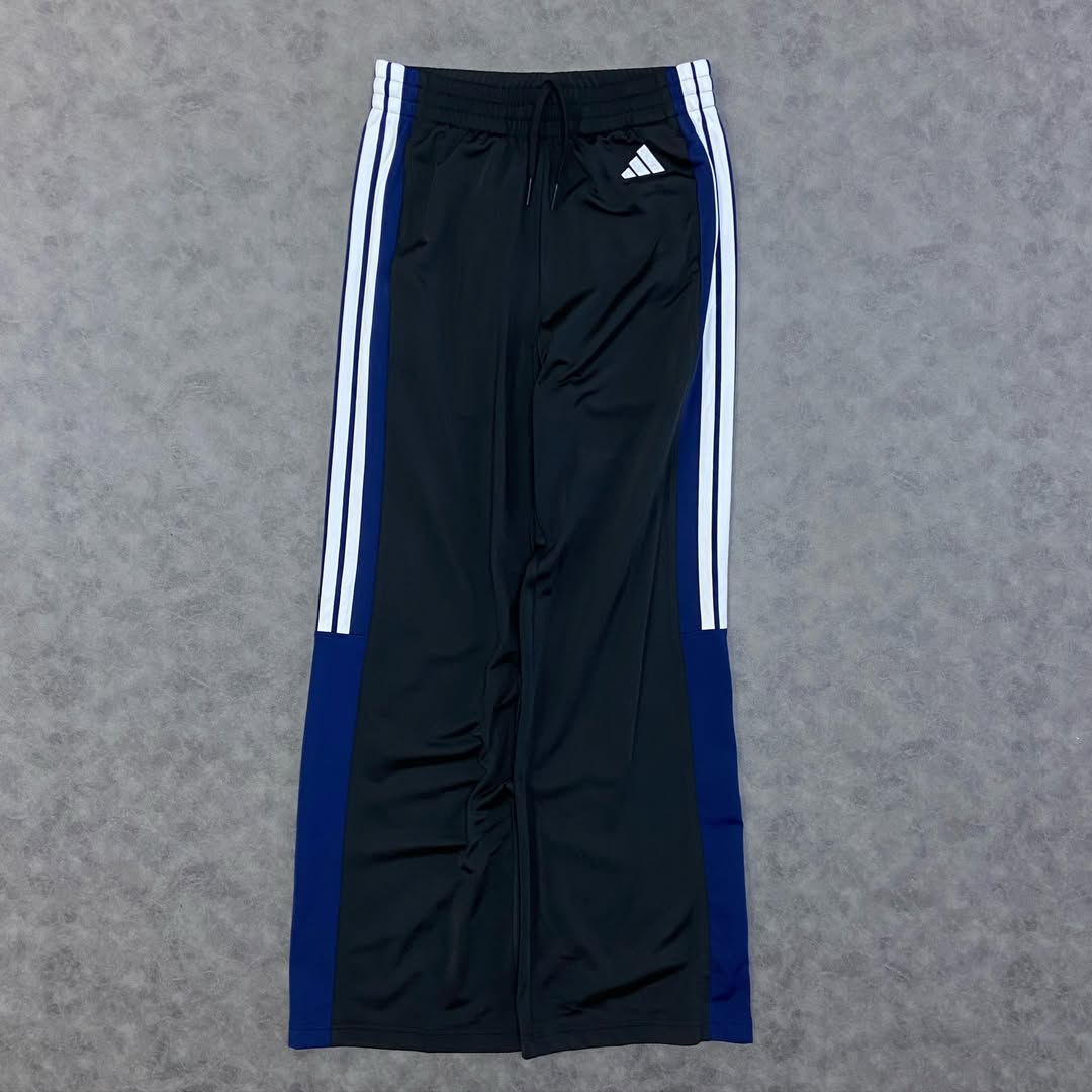Adidas Essentials Flared Pants