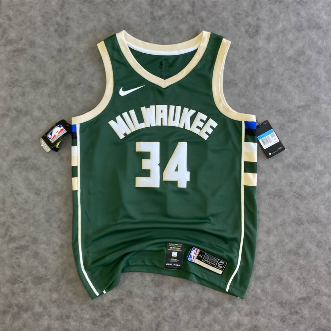 Milwaukee Bucks Icon Edition 2022/23