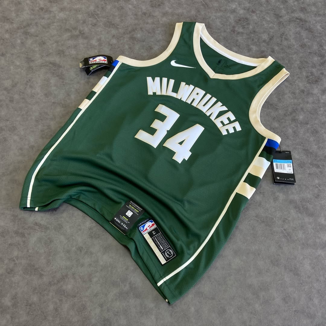 Milwaukee Bucks Icon Edition 2022/23