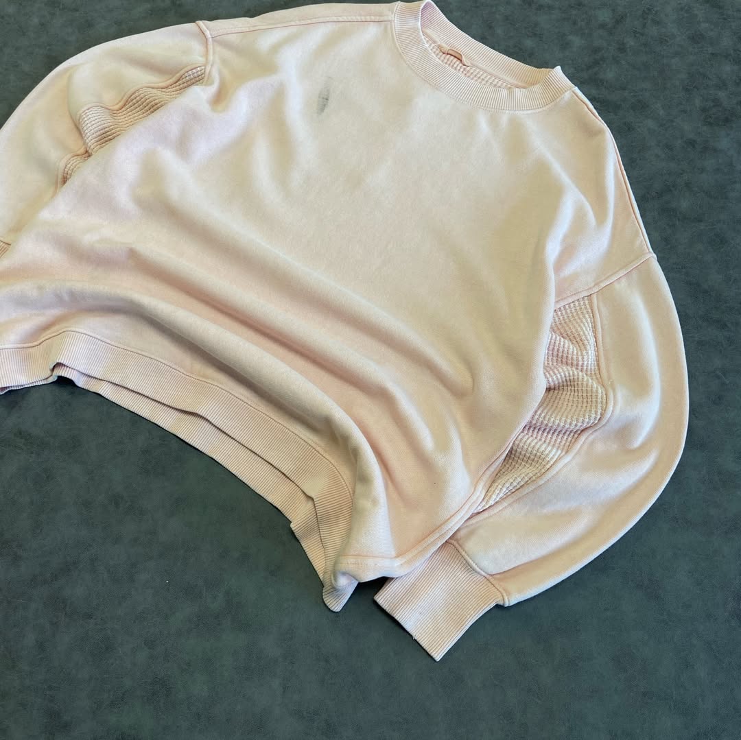 Arie Casual Rose Crewneck