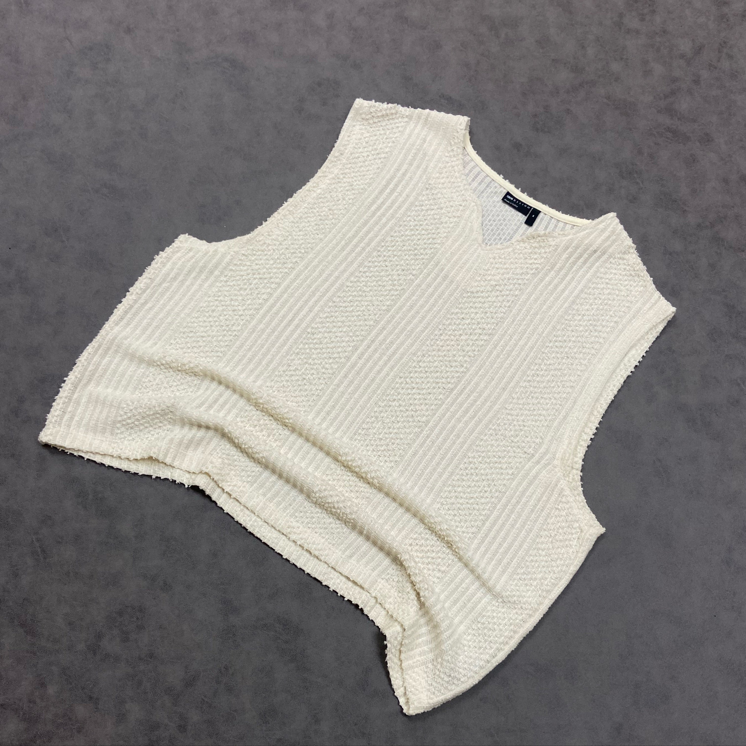 ASOS Sleeveles TShirt