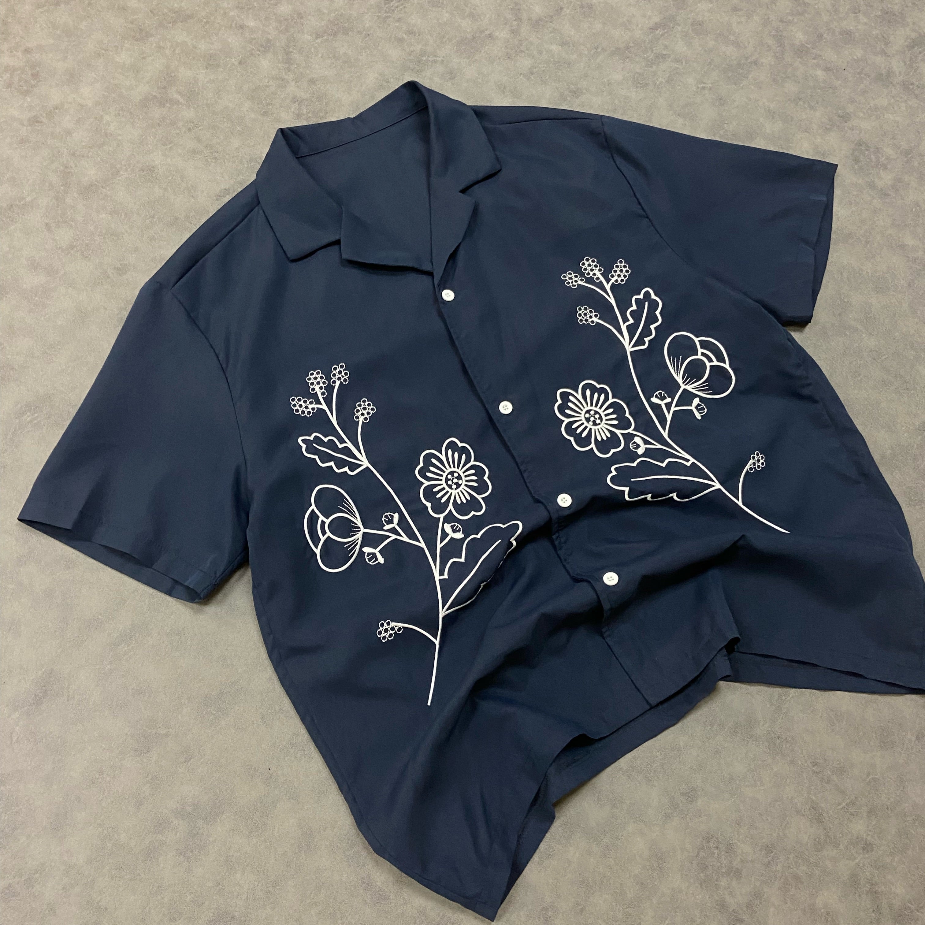 Floral Embroidered Cuban Shirt