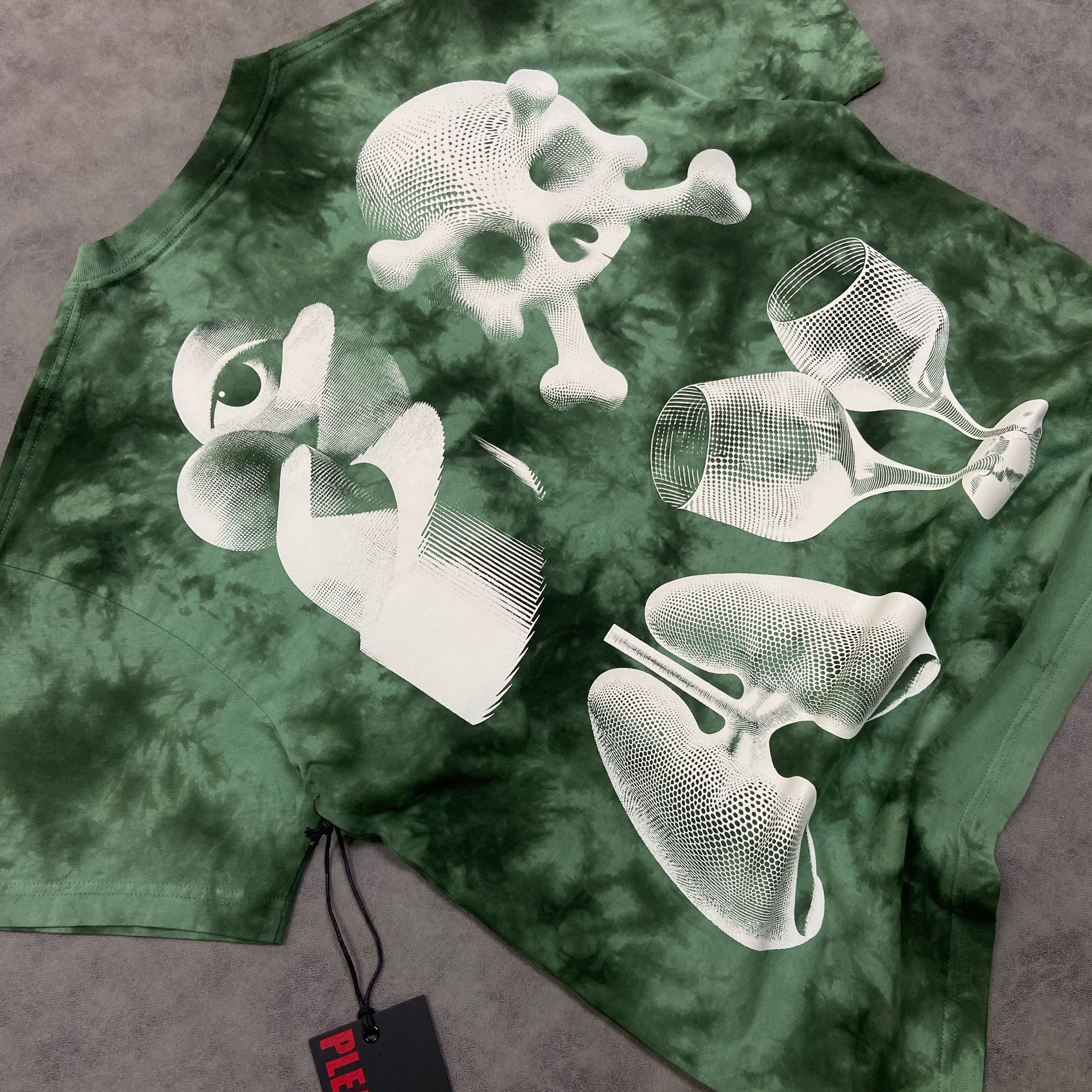 PLEASURES DISFUNCTION TEE ( GREENDYE)