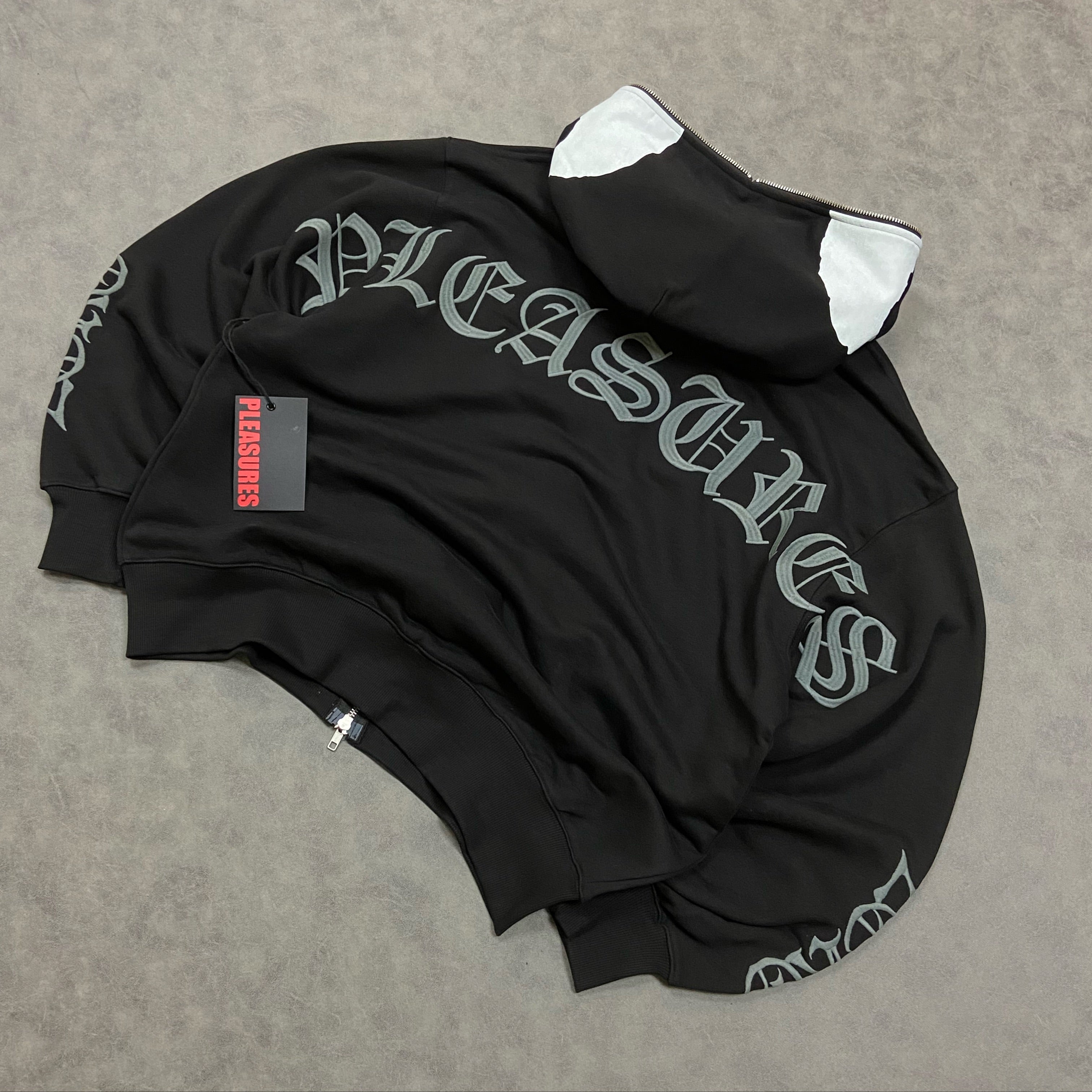 PLEASURES ZERO X BALACLAVA ZIP HOODIE