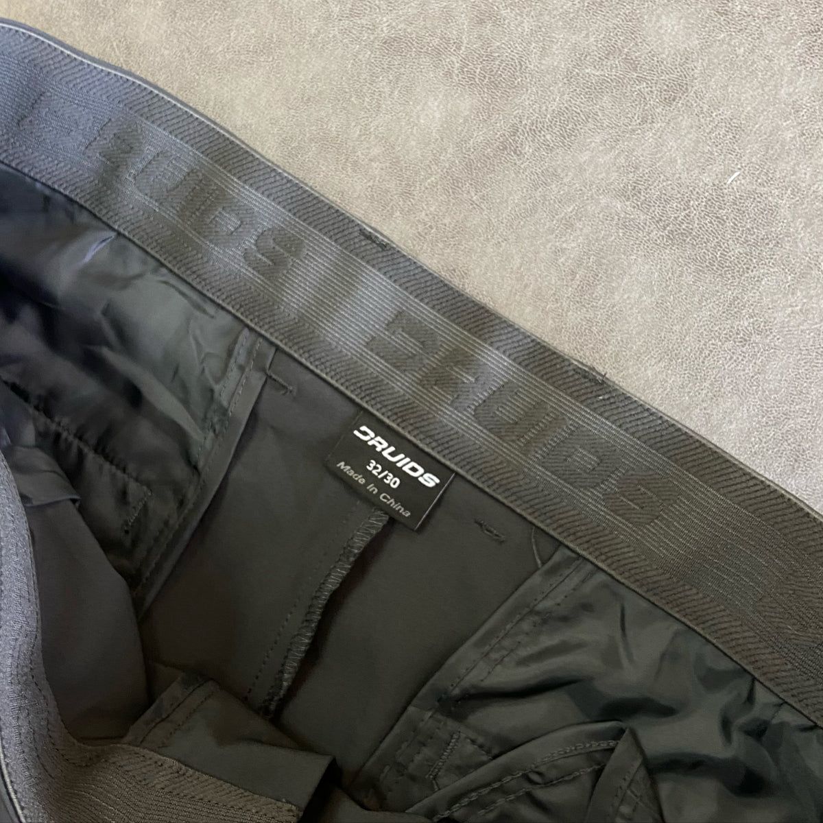 DRUIDS LUXE GOLF JOGGERS - CARBÓN Pants