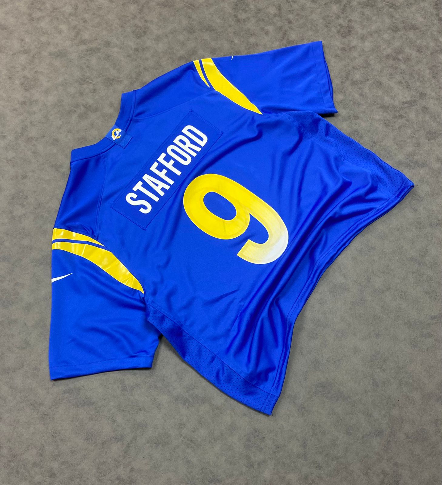 Nike NFL Matthew Stafford Los Angeles Rams Boxy Fit Jersey