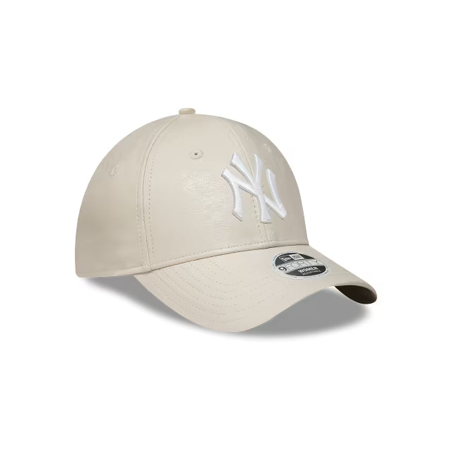 New York Yankees Crinkled Pu Cream 9FORTY Cap